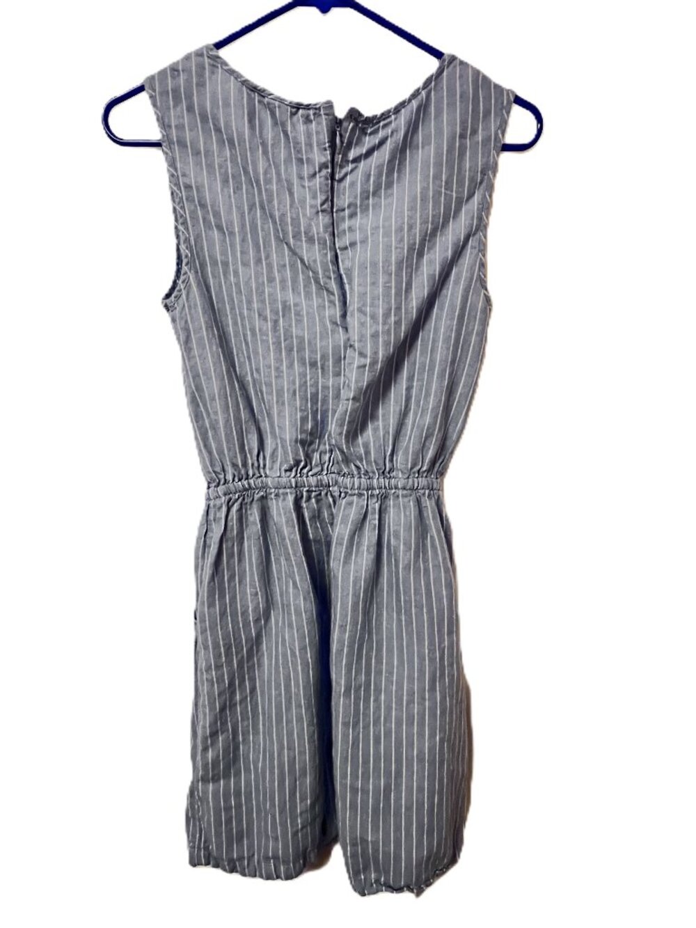 Amazon Essentials Linen-Blend V-Neck Romper - Extra Small